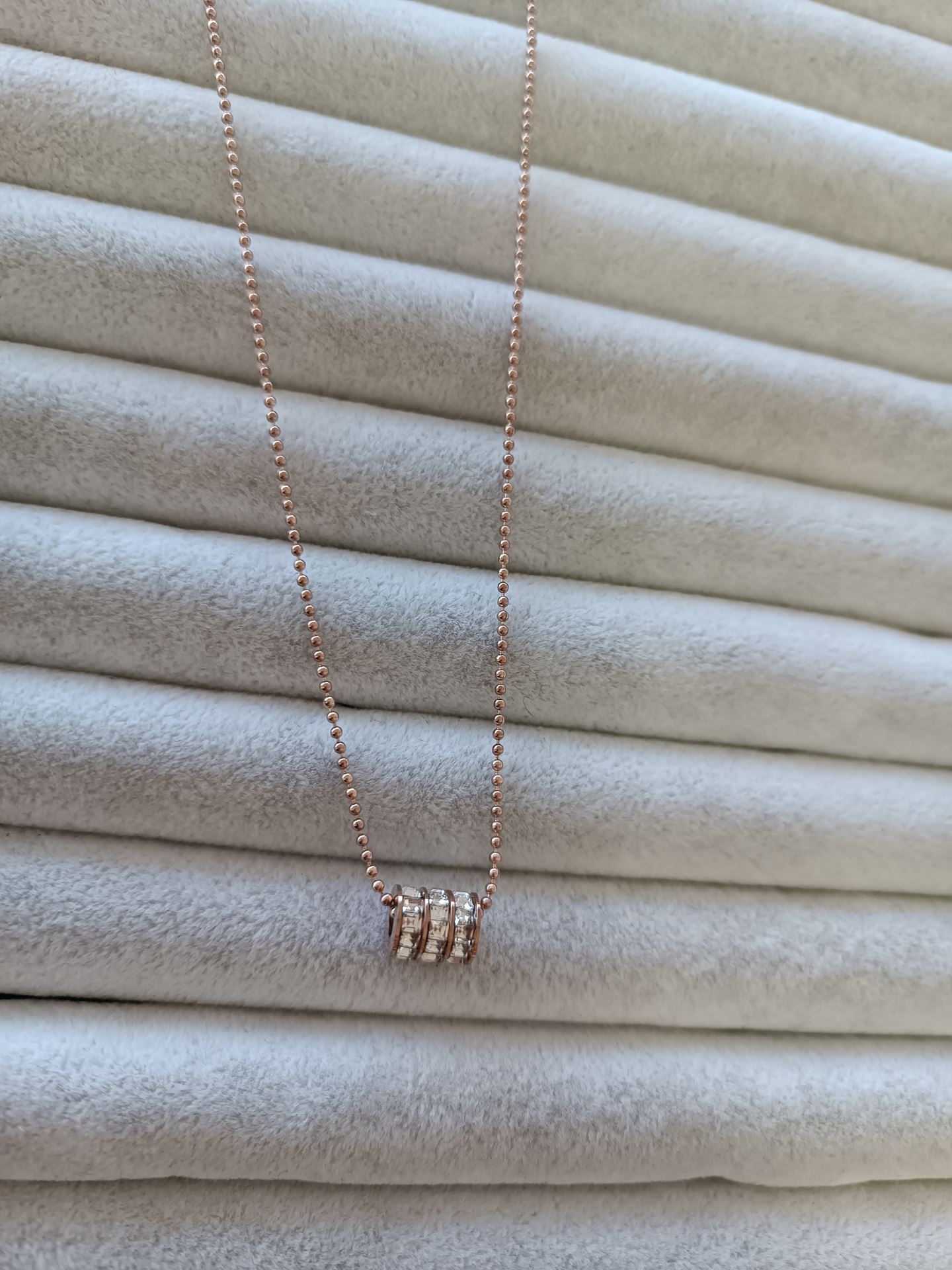 ÇELİK KOLYE ROSE RENK