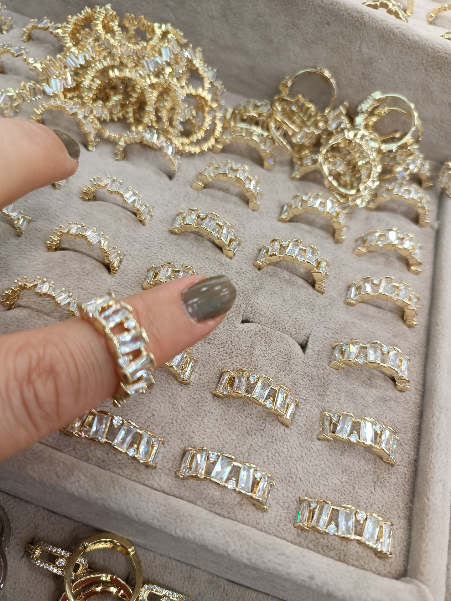 VİP MODEL AYARLANABİLİR YÜZÜK