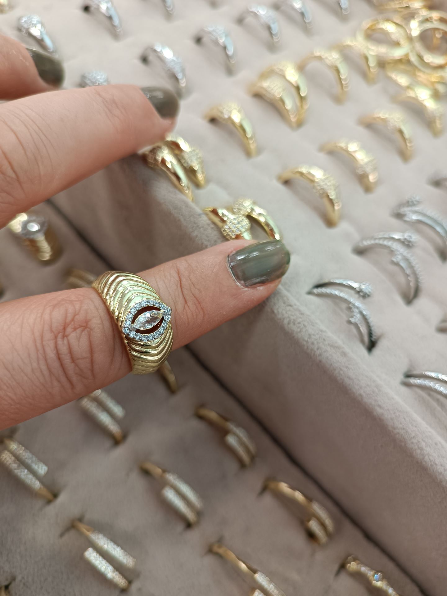 VİP MODEL AYARLANABİLİR YÜZÜK