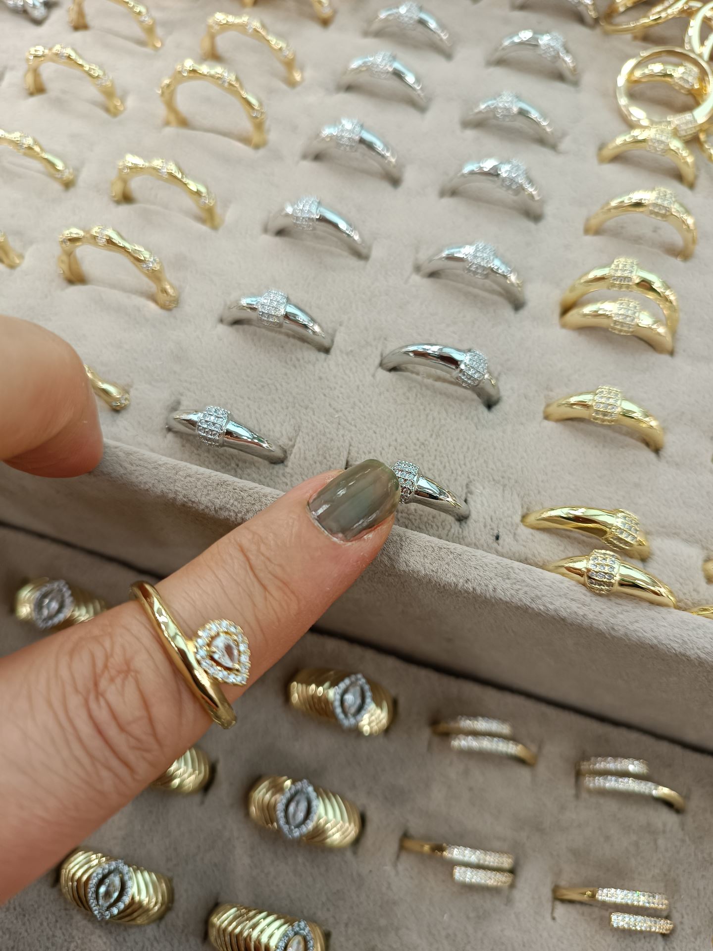 VİP MODEL AYARLANABİLİR YÜZÜK