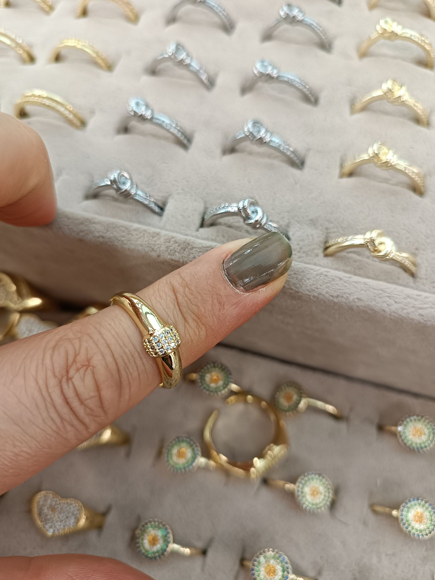 VİP MODEL AYARLANABİLİR YÜZÜK